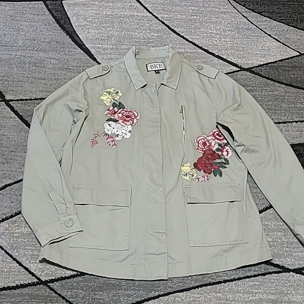 BKE Embroidered Button-up Canvas Lightweight Jacket